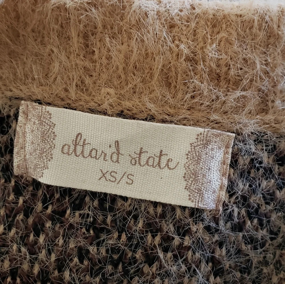 Altar'd State leopard print fuzzy oversized sweater Size XS / S. NEW - Picture 11 of 12